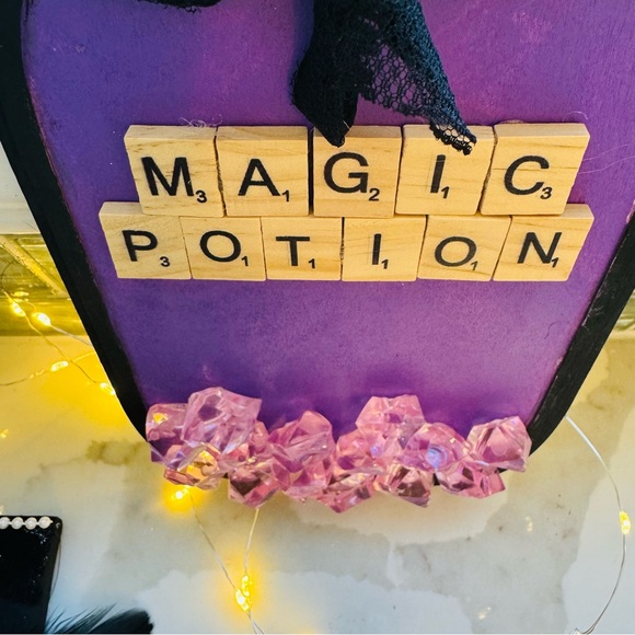 HANDMADE Halloween Magic Potion Spider Web Scene Set Display - Picture 3 of 10